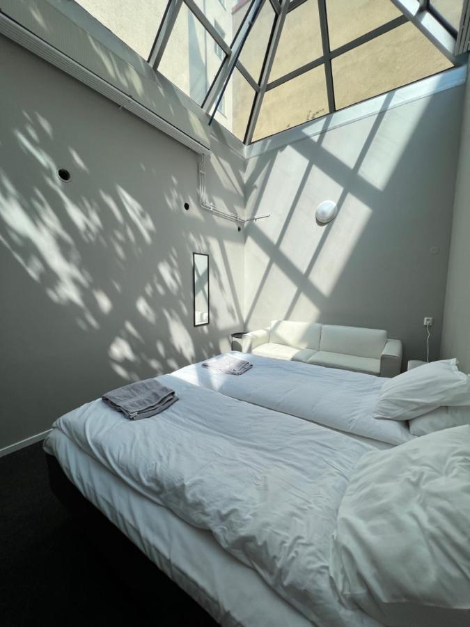 Grad Hotel And Hostel Стокхолм Екстериор снимка
