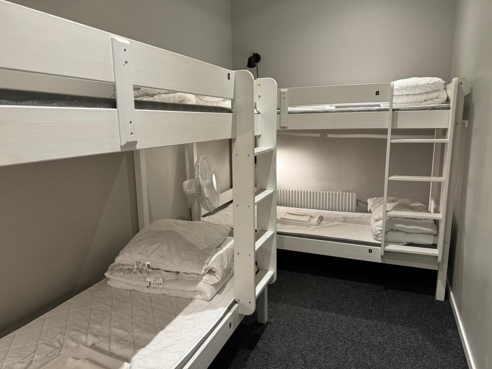 Grad Hotel And Hostel Стокхолм Екстериор снимка